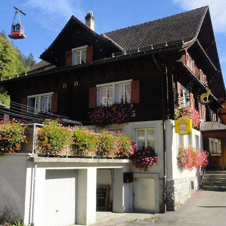 Gaestehaus Schaefli Intschi Buitenkant foto