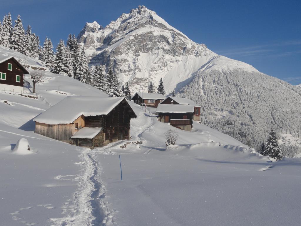 Gaestehaus Schaefli Intschi Buitenkant foto