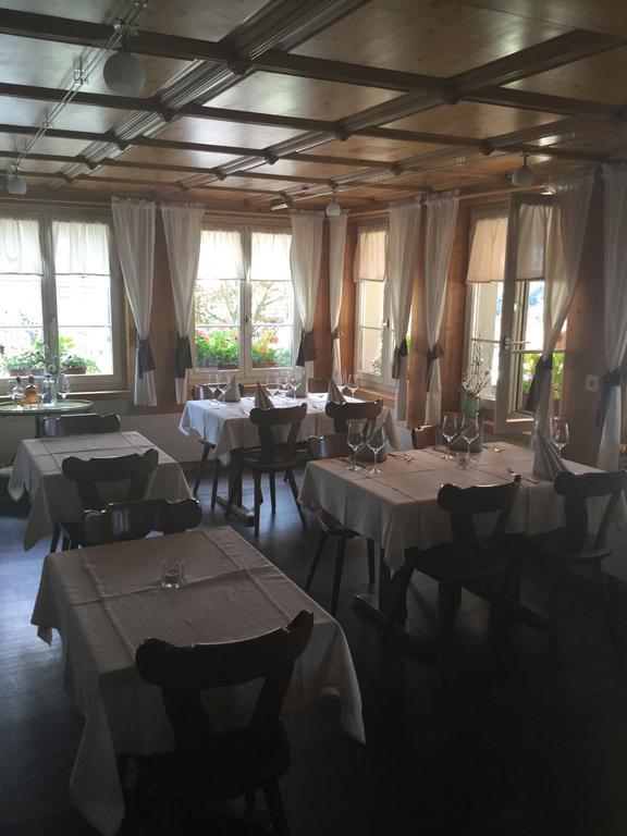 Gaestehaus Schaefli Intschi Buitenkant foto